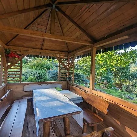 Holiday home Makowy *